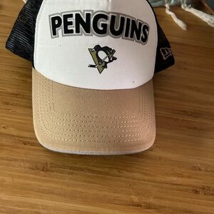 New Era Penguins Cap - Black, White, Tan